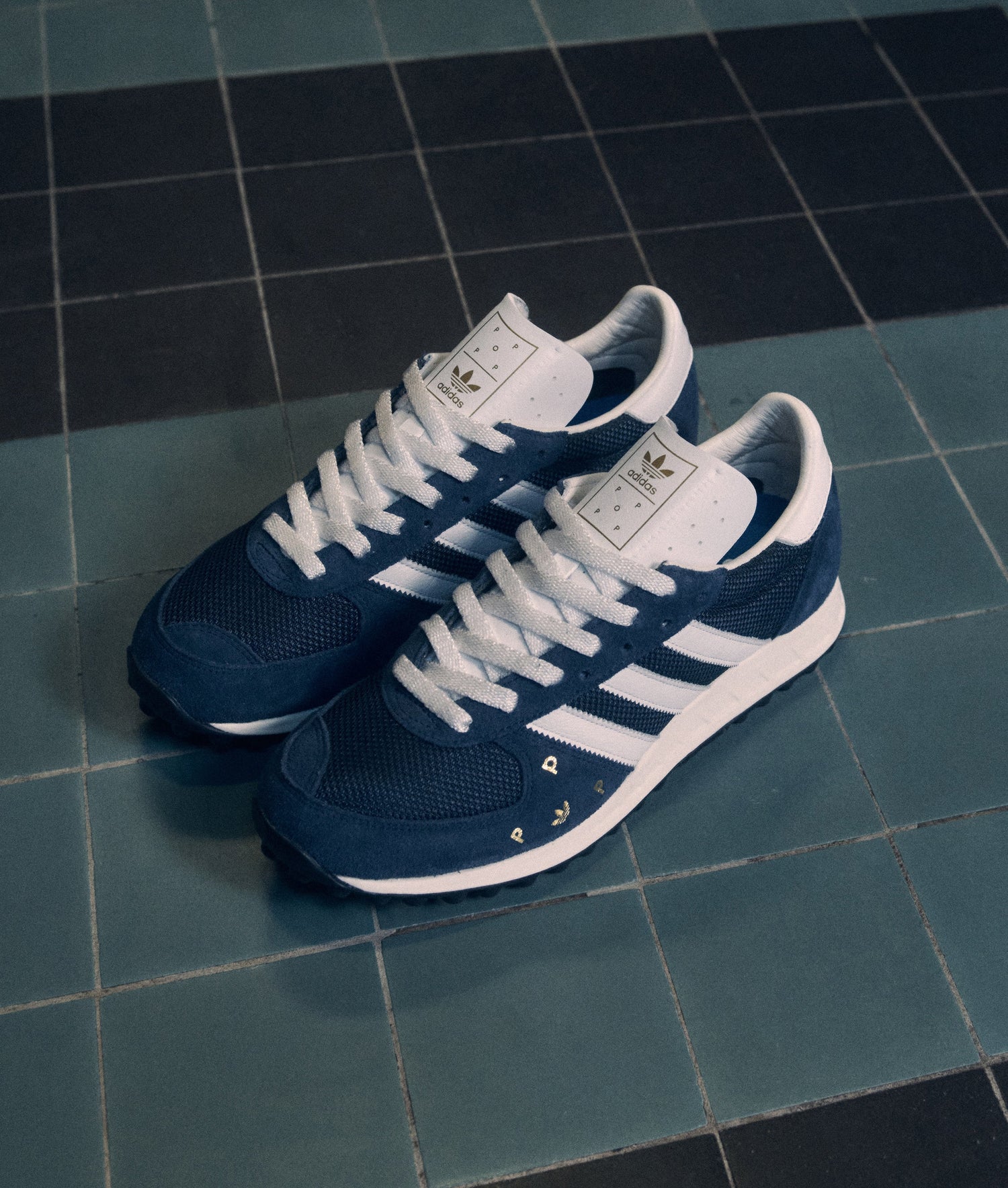 Pop & Adidas TRX Vintage Navy/White