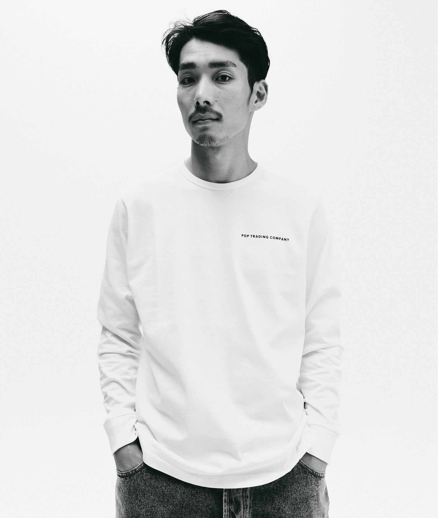 Pop Logo Longsleeve White/Black