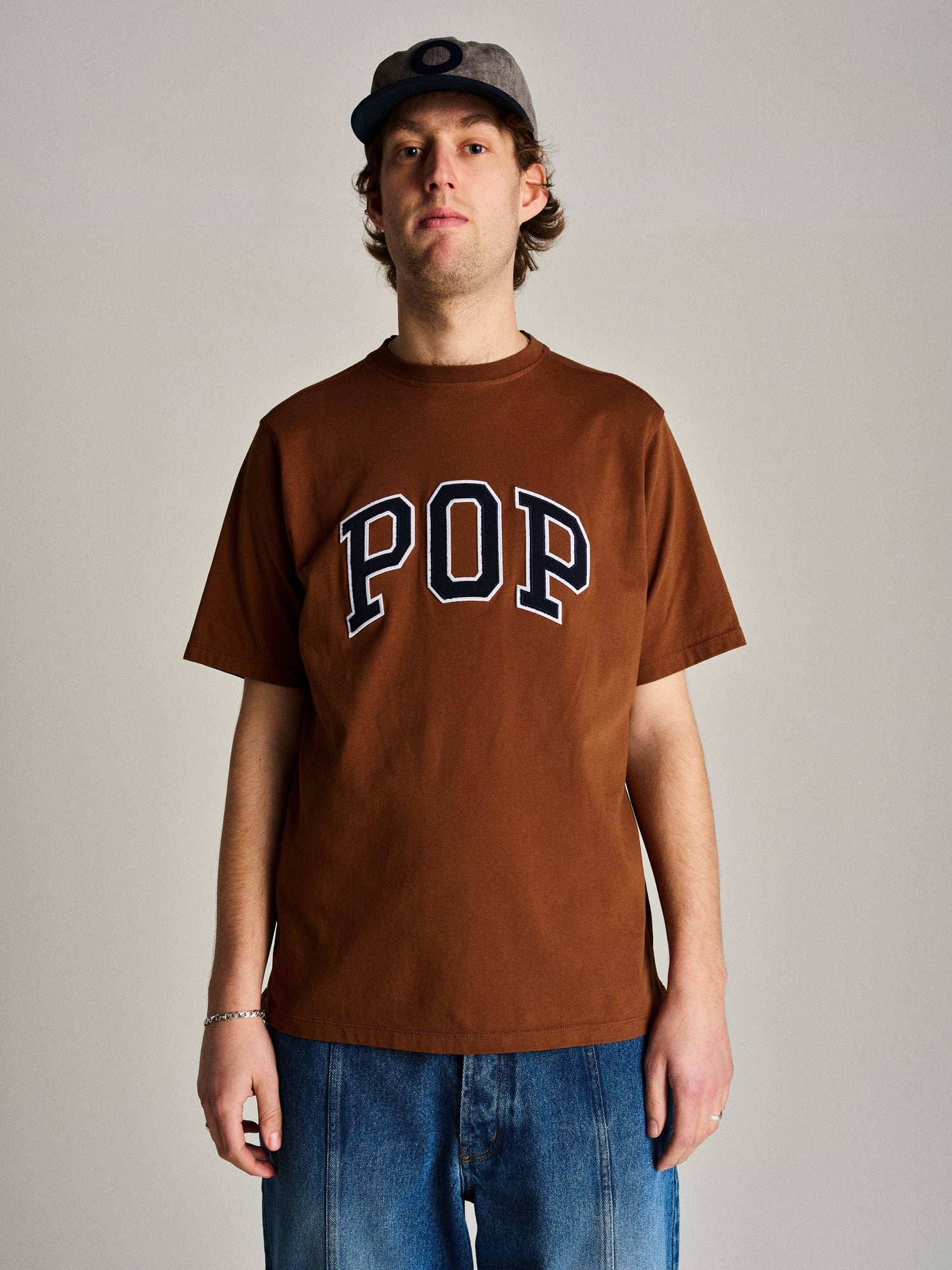 Pop Arch T-Shirt Bison