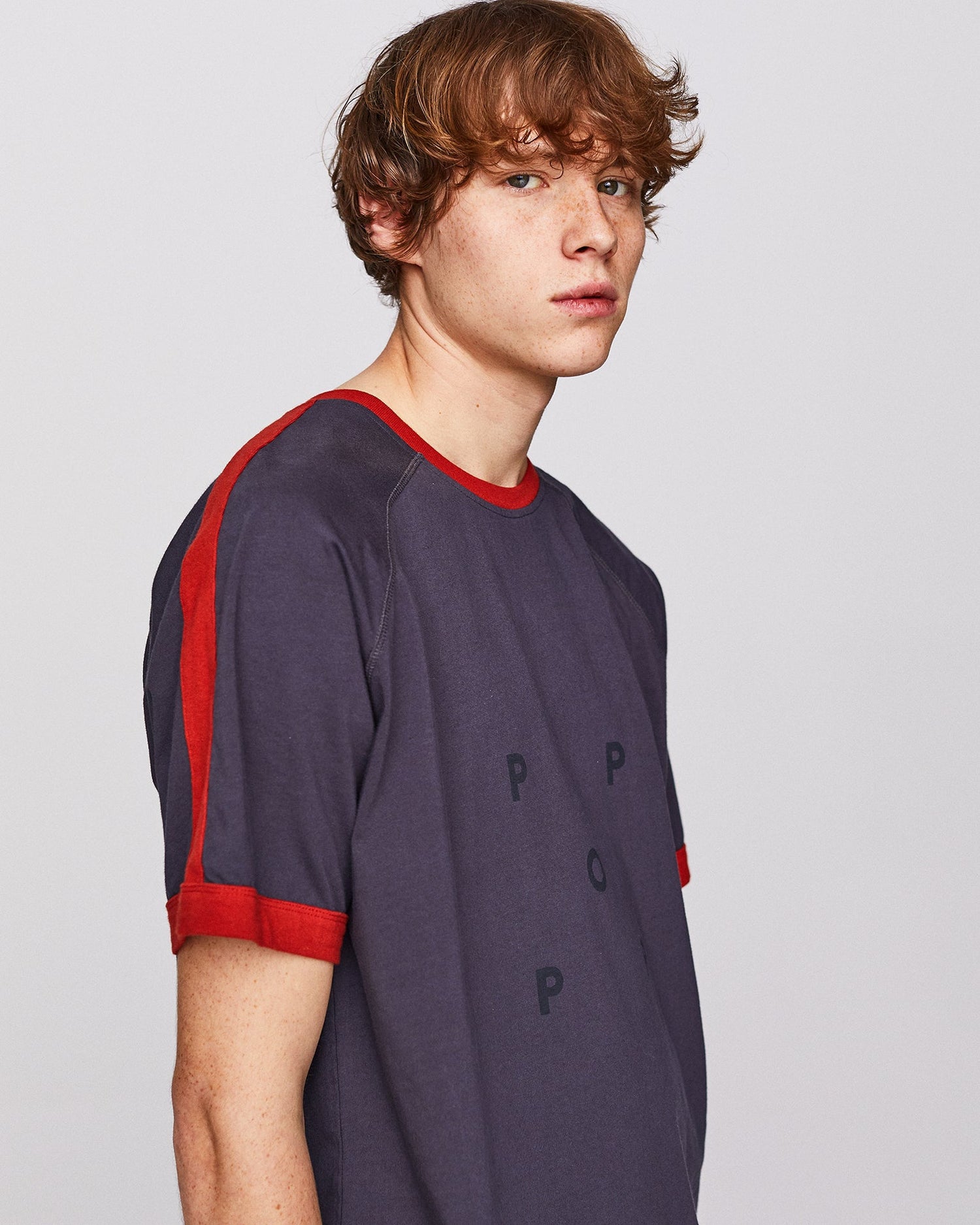 Pop Keenan T-Shirt Charcoal/Pepper Red