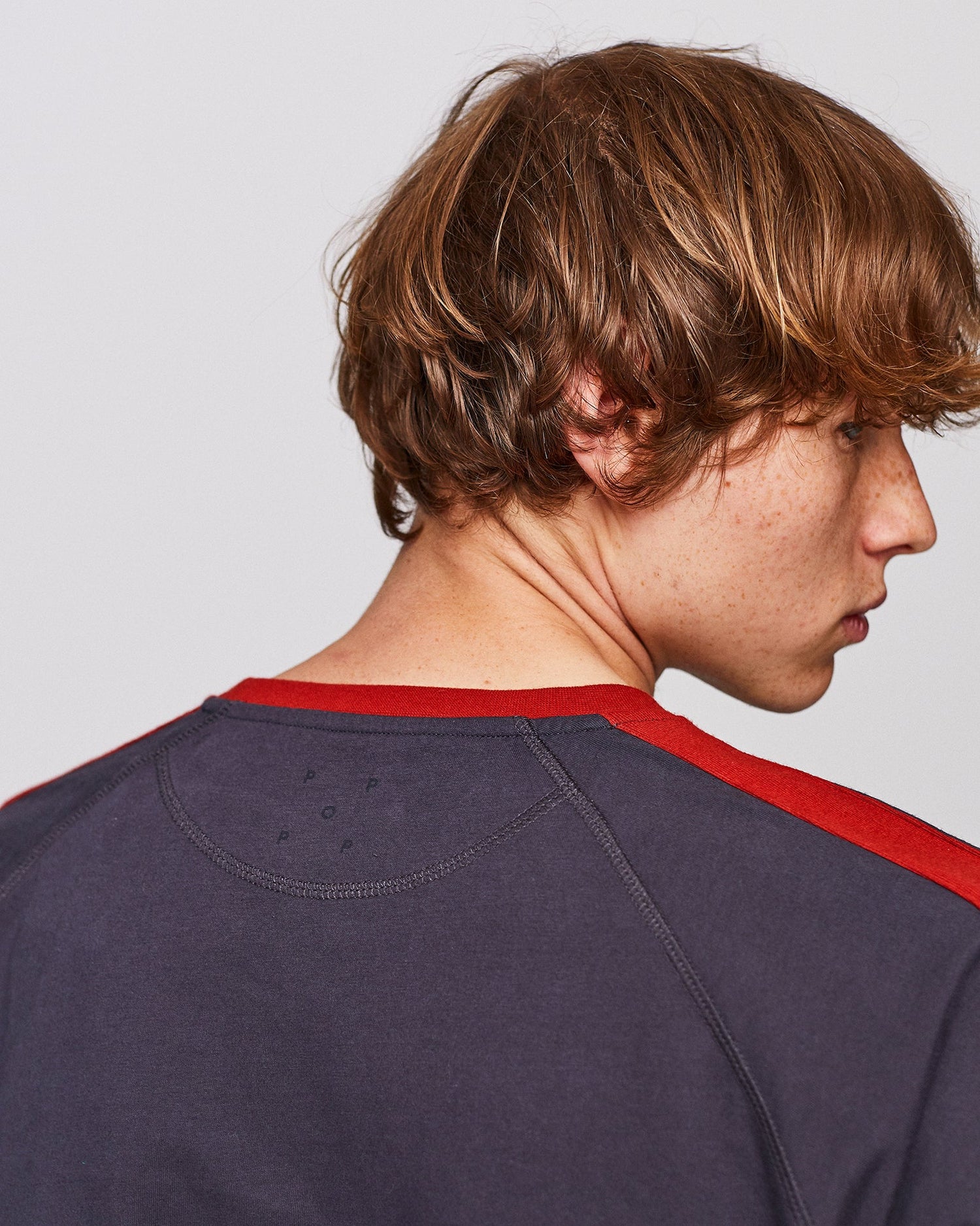 Pop Keenan T-Shirt Charcoal/Pepper Red