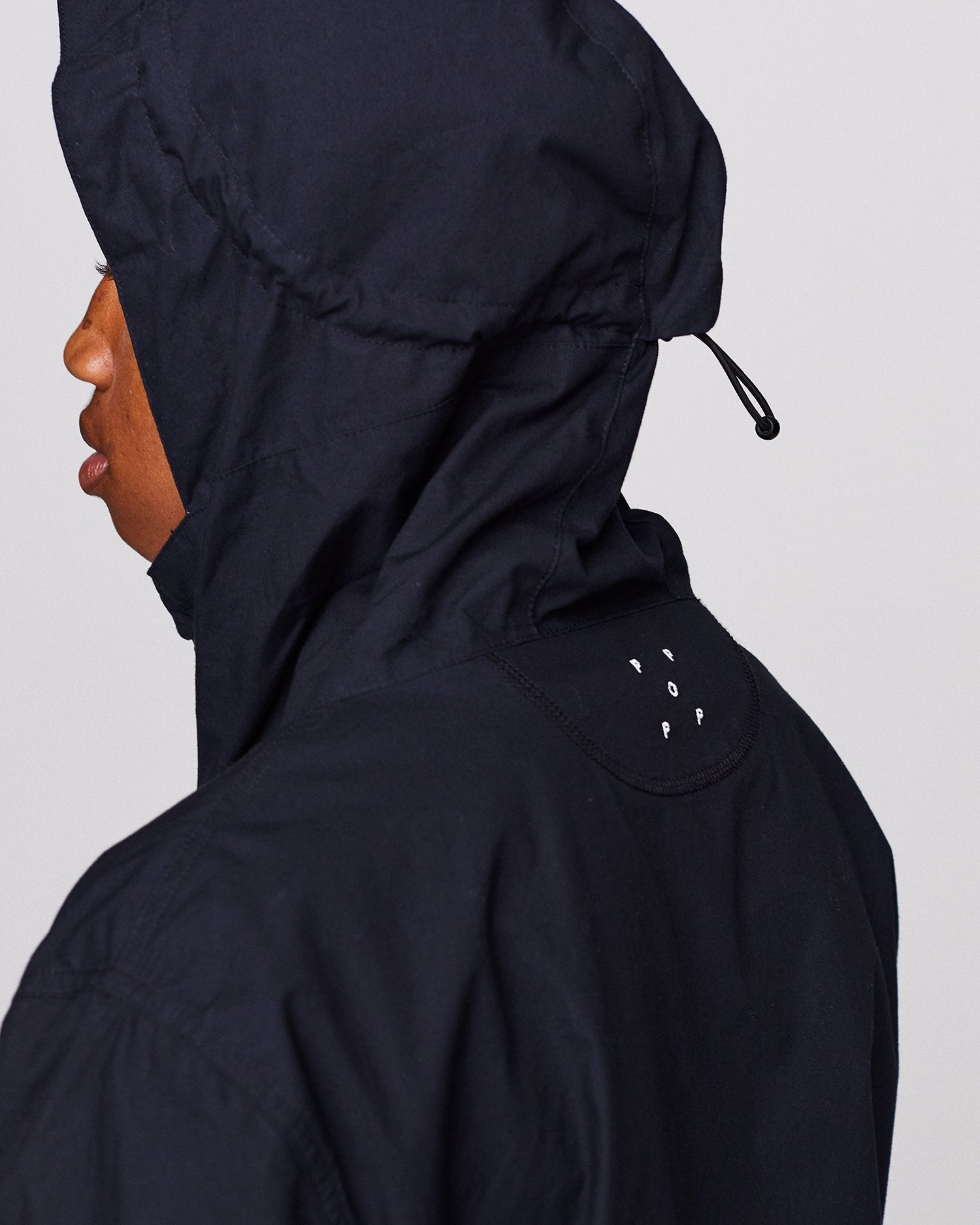 Pop Simple Hooded Jacket Black