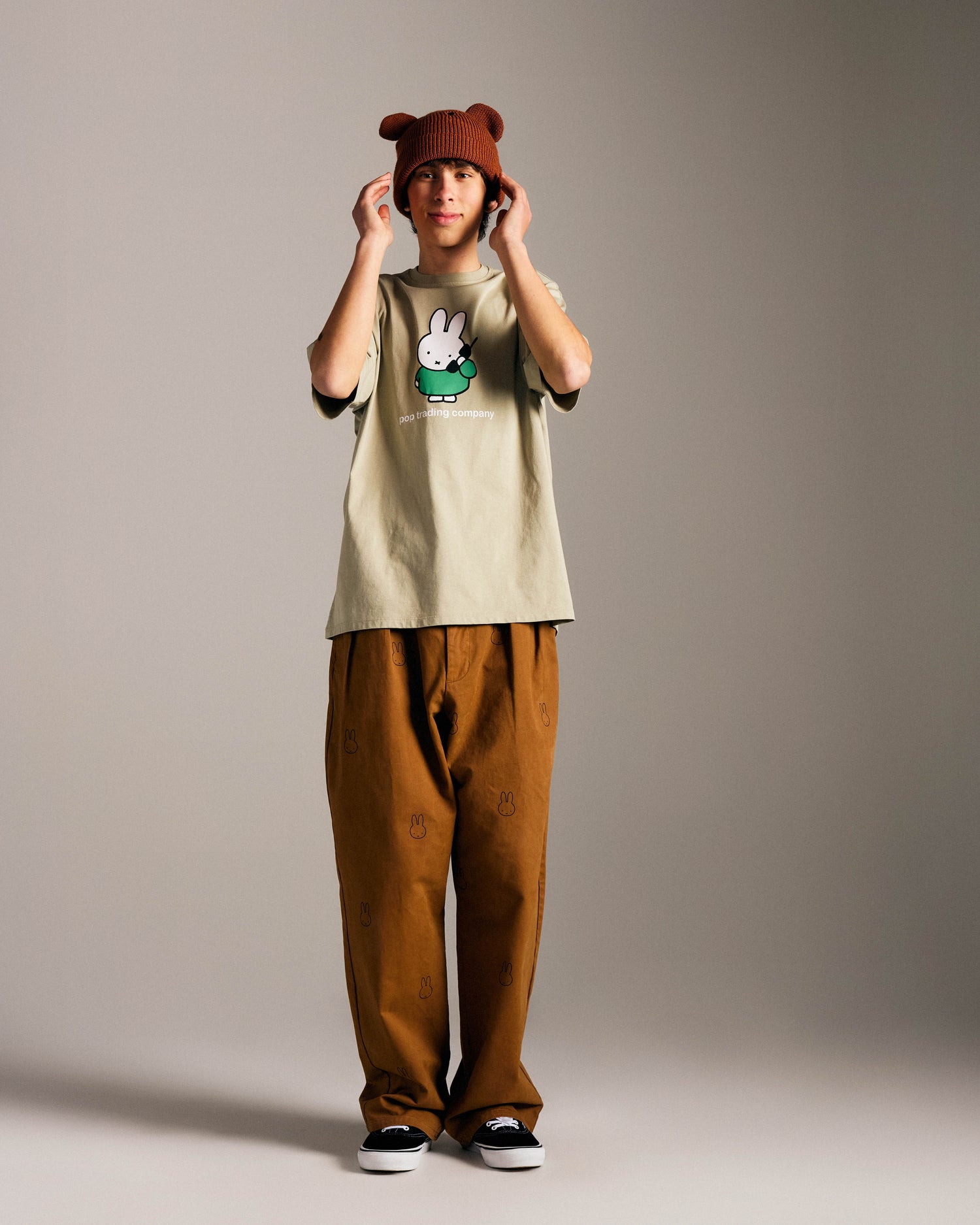 Miffy & Pop Pattern Boat Pants Brown