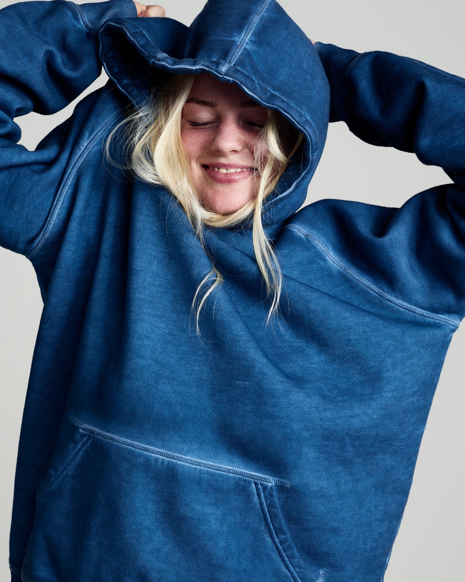 Pop Stencil Logo Hooded Sweat Navy