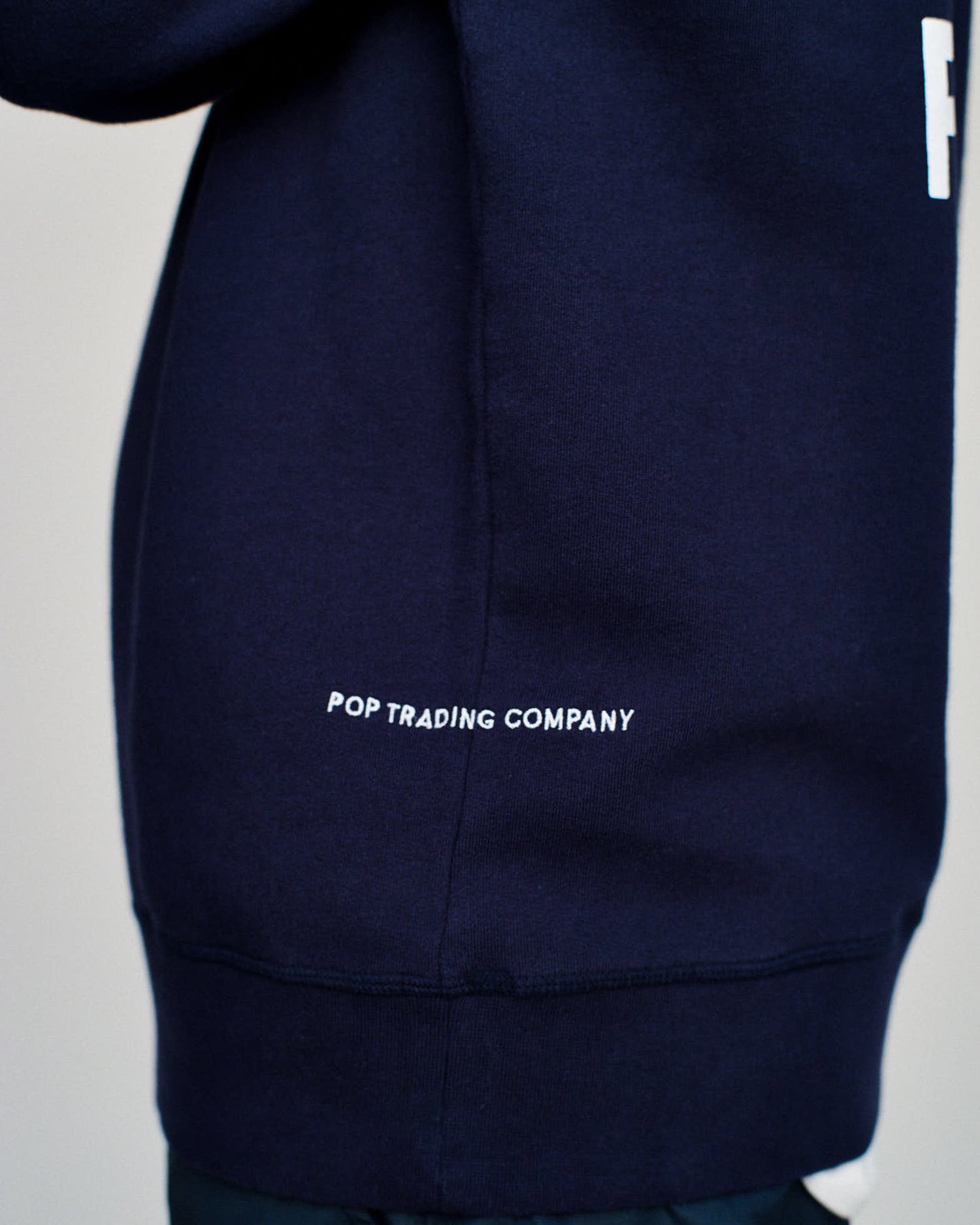 Pop Logo Crewneck Sweat Navy/White