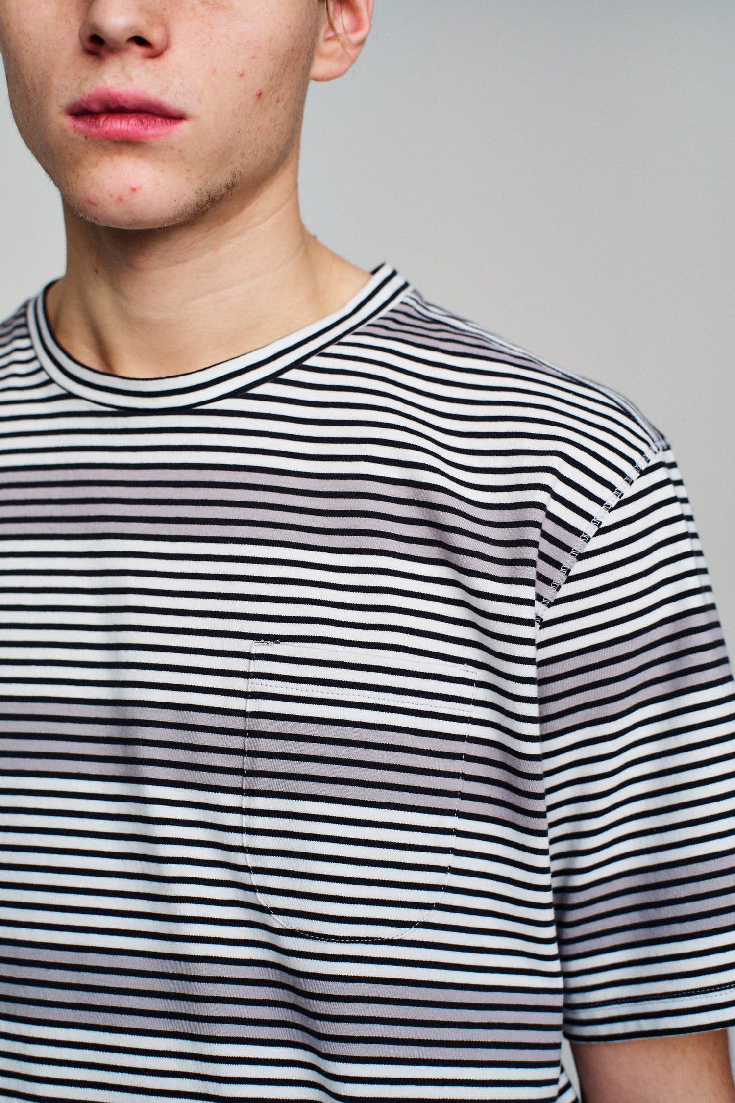 Pop Harde Striped Pocket T-Shirt Anthracite/White