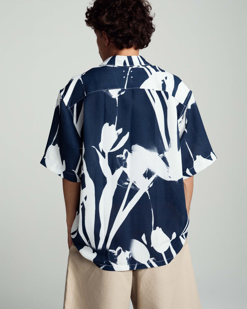 Pop Tulip Shortsleeve Shirt Navy